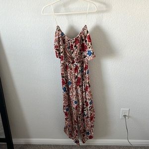 O’Neill floral strapless jumpsuit, size m. Tags still on.